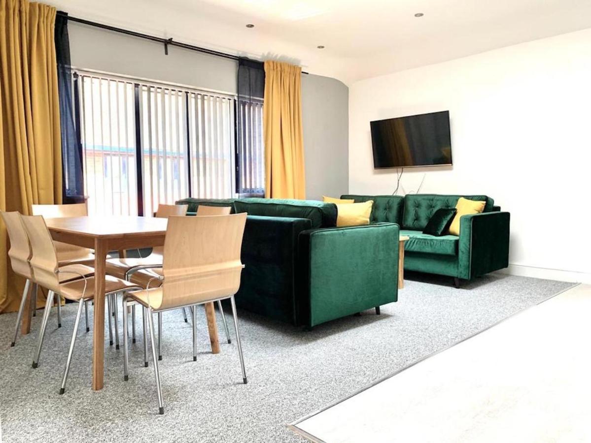 Premium Apartments Thatcham Broadway Eksteriør billede